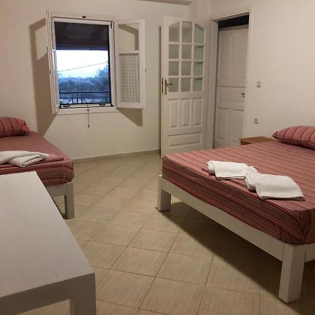Green House Himare Bagian luar foto