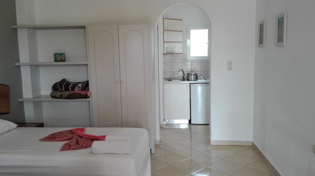 Green House Himare Bagian luar foto