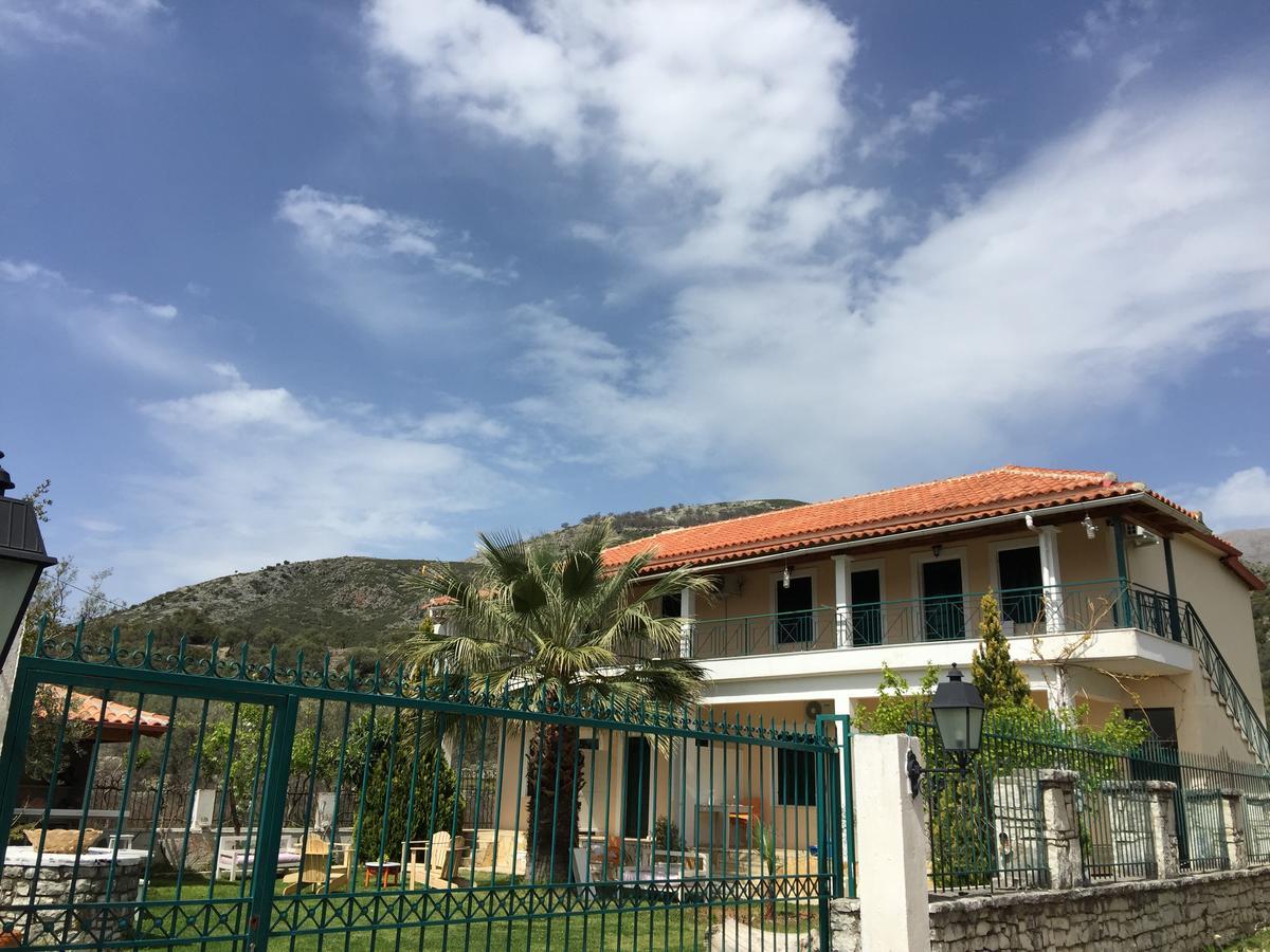 Green House Himare Bagian luar foto