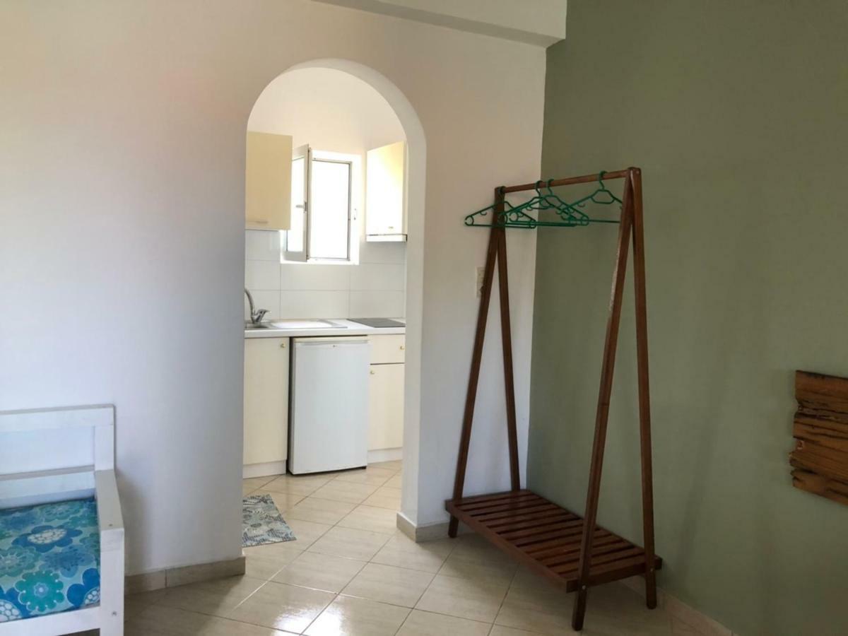Green House Himare Bagian luar foto